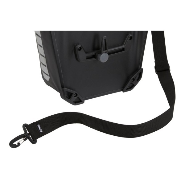 Thule Shield Pannier 17 L