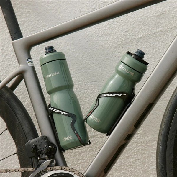 Camelbak Podium Vacuum titanio