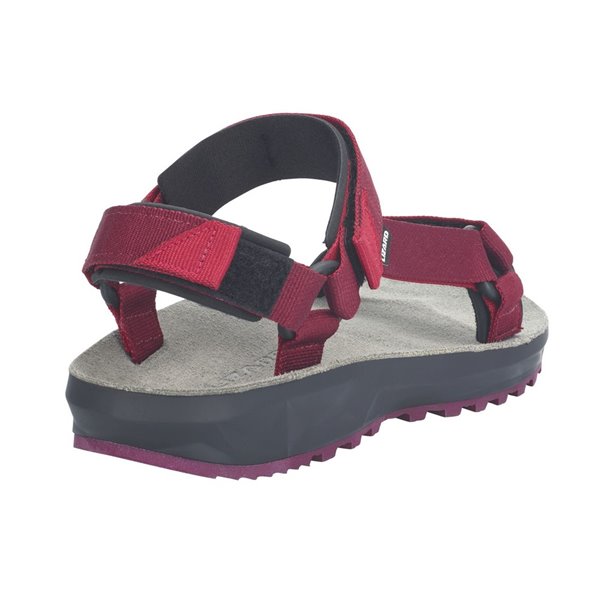 Lizard Super Hike woman