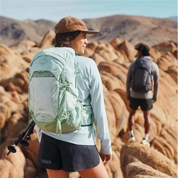 Osprey Tempest 22 woman